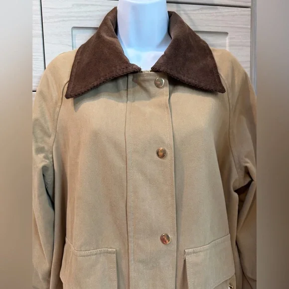 Tan Women's barn jacket with brown corduroy collar size M/US6 - Picture 2 of 12